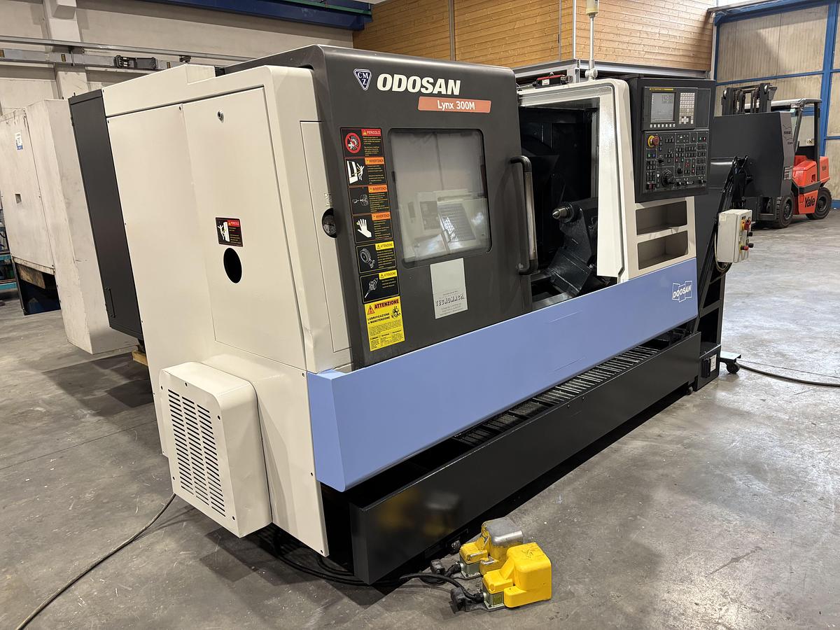 Usato TORNIO DOOSAN LYNX 300 M ANNO 2013