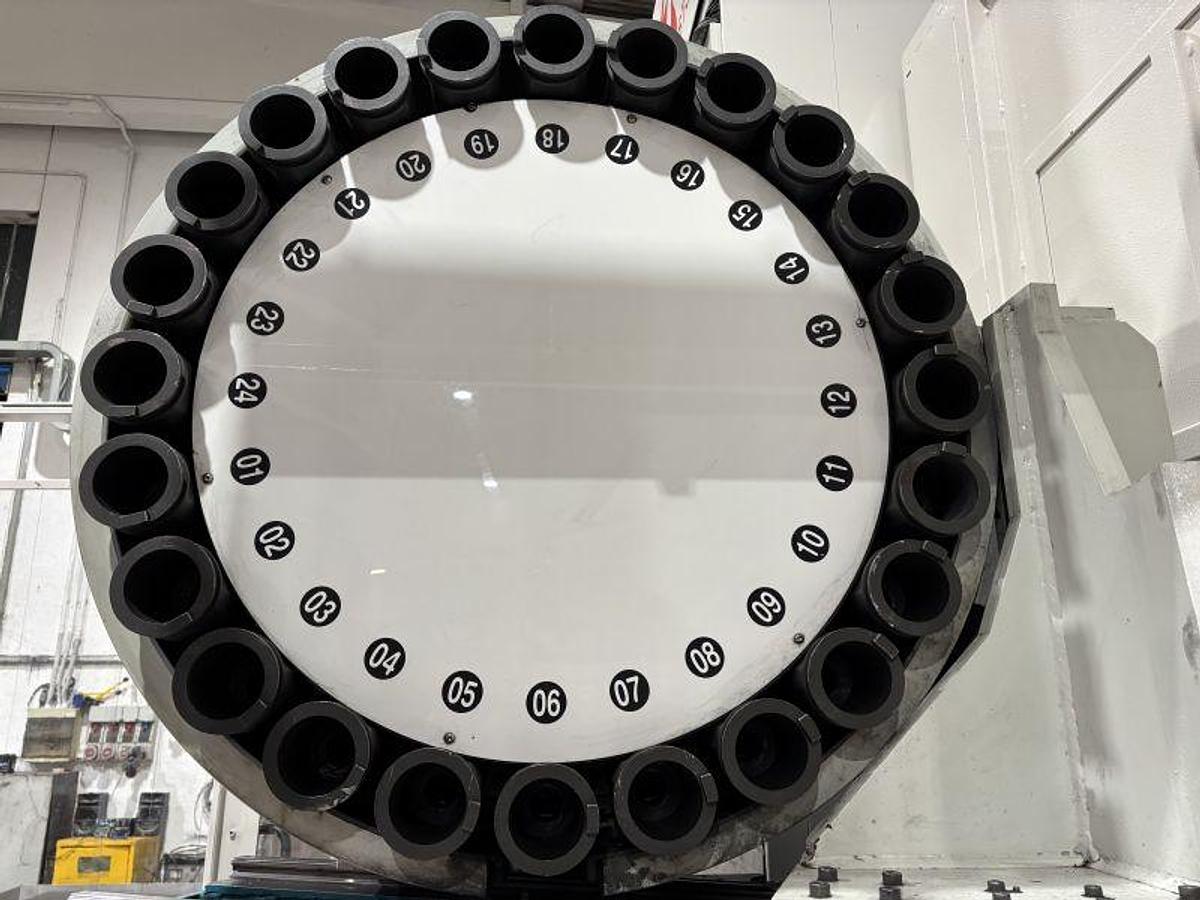 Usato FRESATRICE STS AVANTGARDE CNC SELCA 4045.