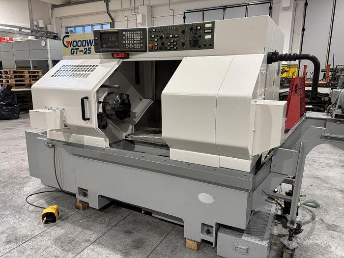 Used TORNIO MOTORIZZATO GOODWAY GT - 25 CNC FANUC 18 - T