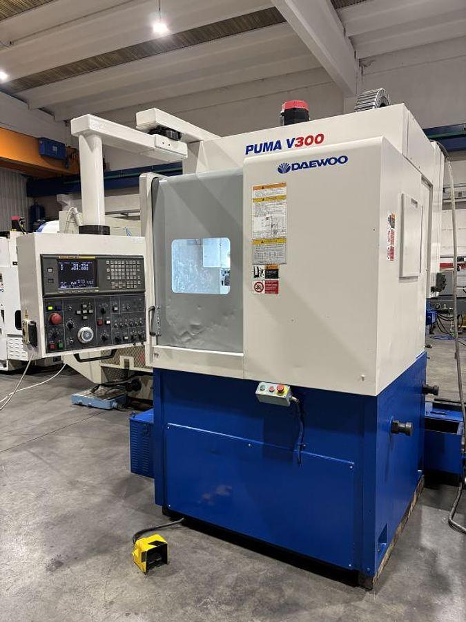 Usato TORNIO VERTICALE DAEWOO PUMA V 300 CNC FANUC
