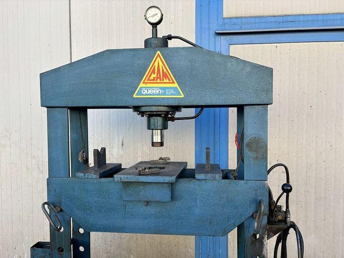 Used PRESSA IDRAULICA CAM TON. 30