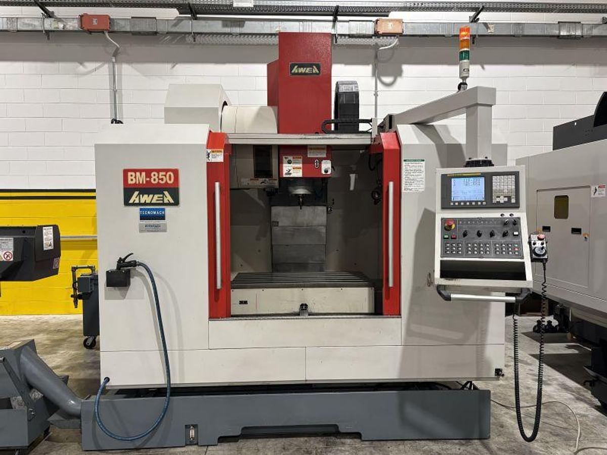 Usato CENTRO DI LAVORO AWEA BM - 850 CNC FANUC