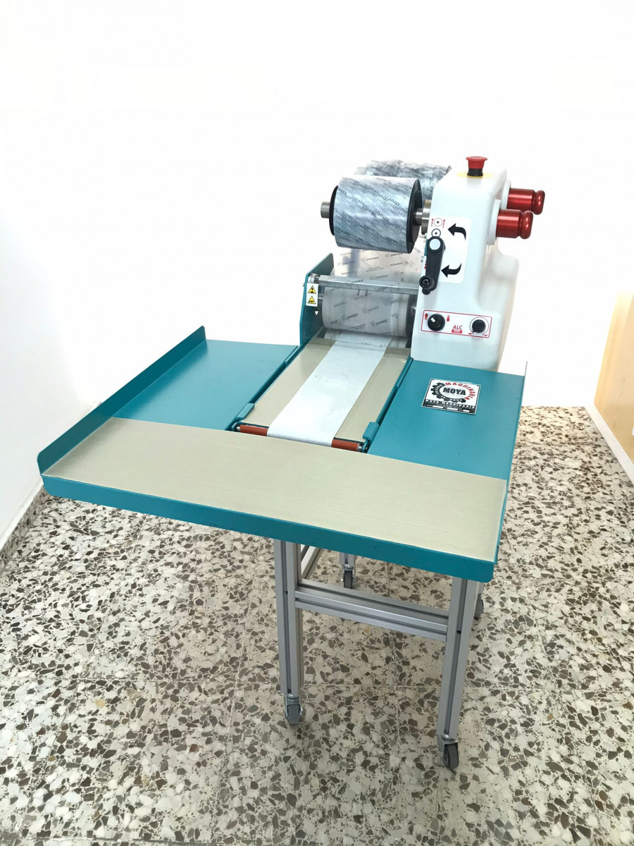 Usado SISTEMA DE ENCOLADO EN FRÍO, MARCA KYOTEX, MODELO KYO-100, REF. MQ7030