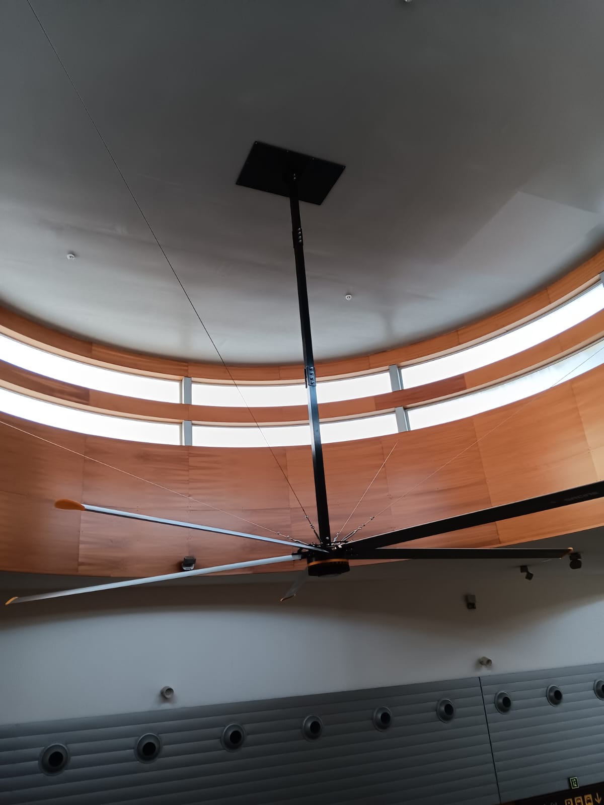 VENTILADOR INDUSTRIAL HVLS GRANDE