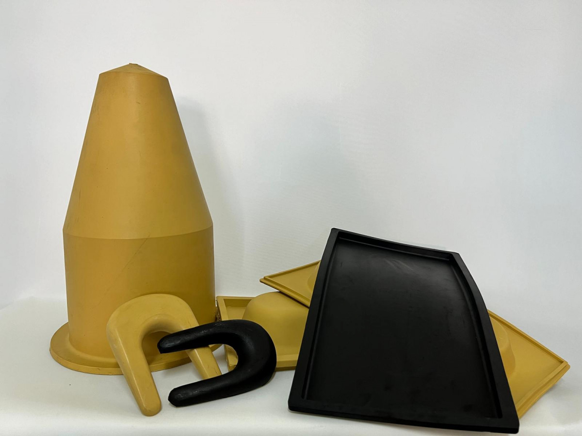 CONSUMIBLES PARA MAQUINAS PARA LA FABRICACION DE CALZADO Y MARROQUINERIA
