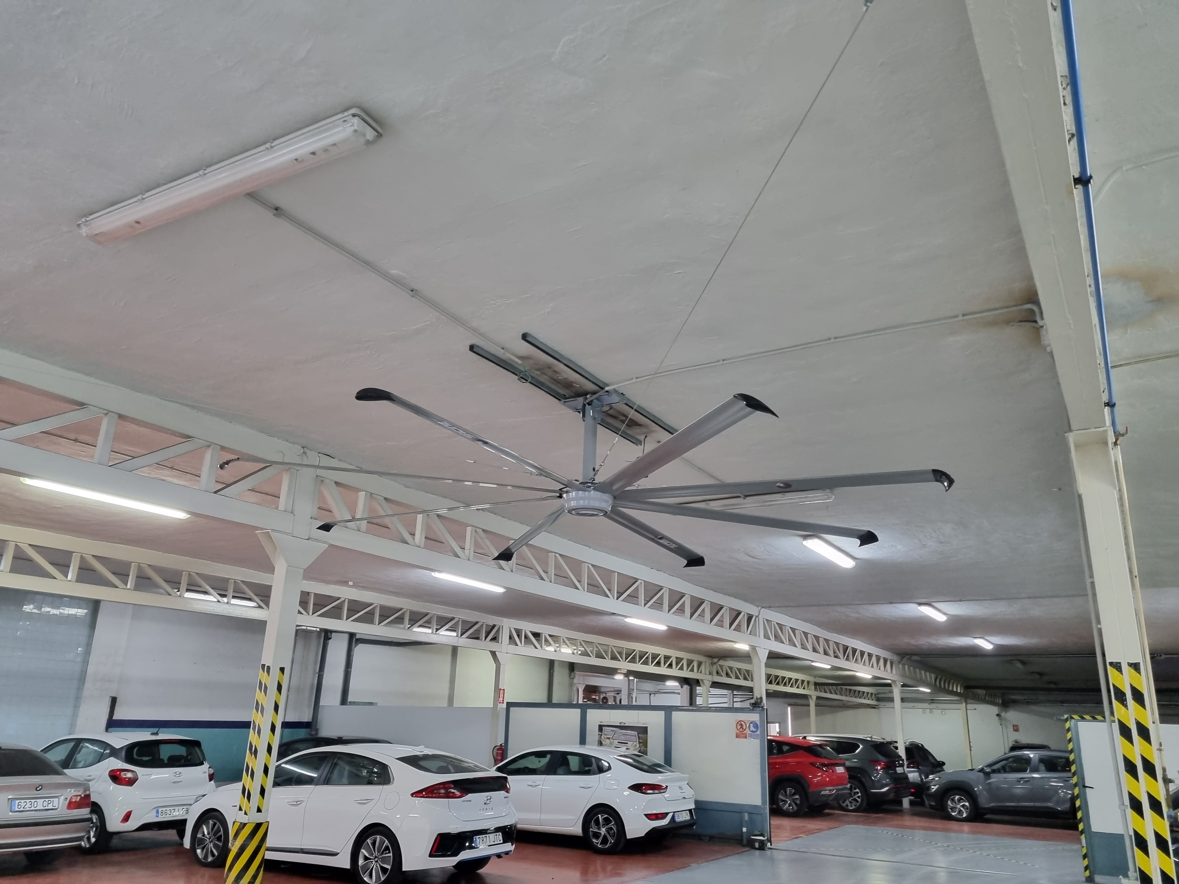 VENTILADOR INDUSTRIAL HVLS MEDIANO