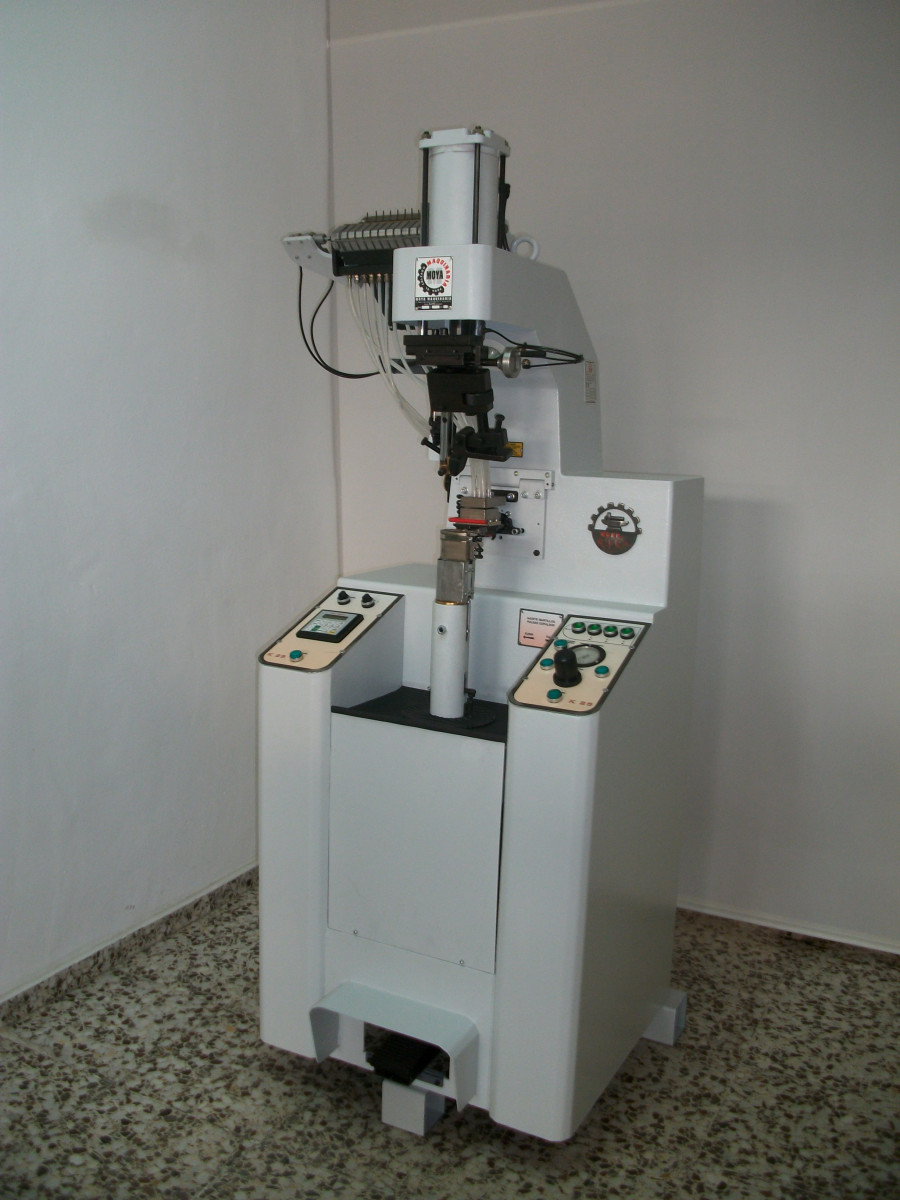 Used HEEL NAILING MACHINE