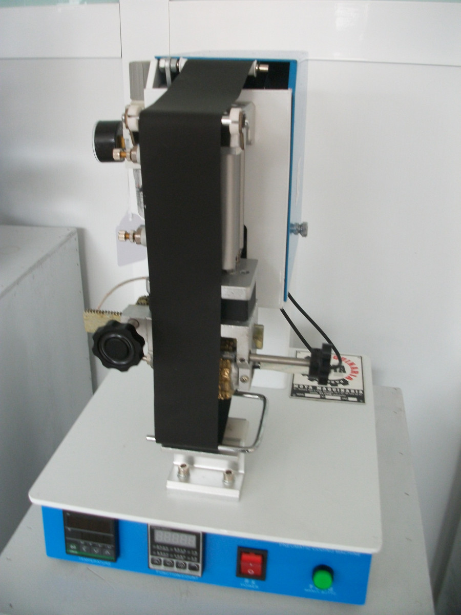 MÁQUINA DE NUMERAR ELECTRONEUMÁTICA