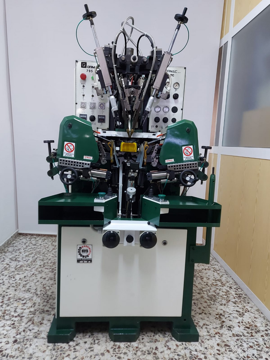 Used HEEL SEAT AND SIDE LASTING MACHINE