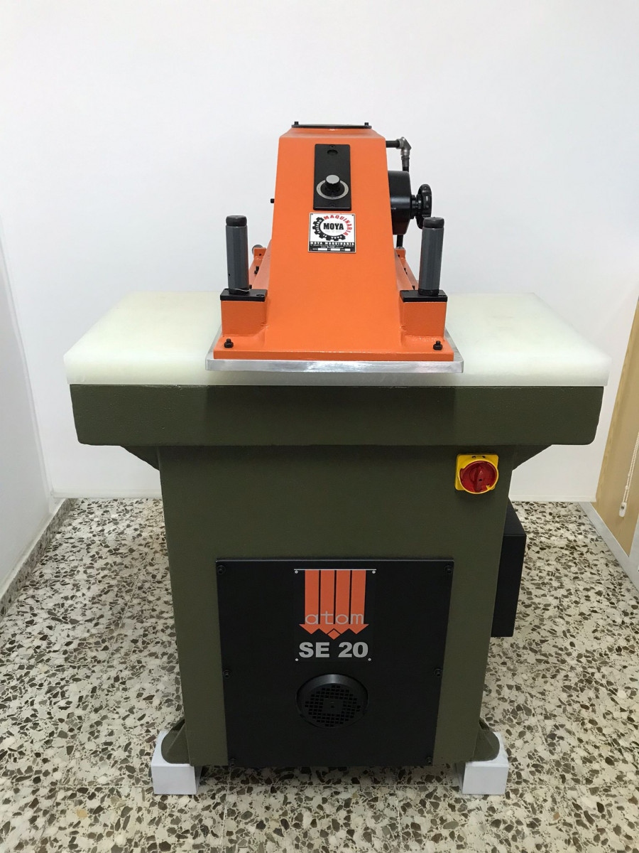 Used SWING ARM CLICKER PRESS MACHINE