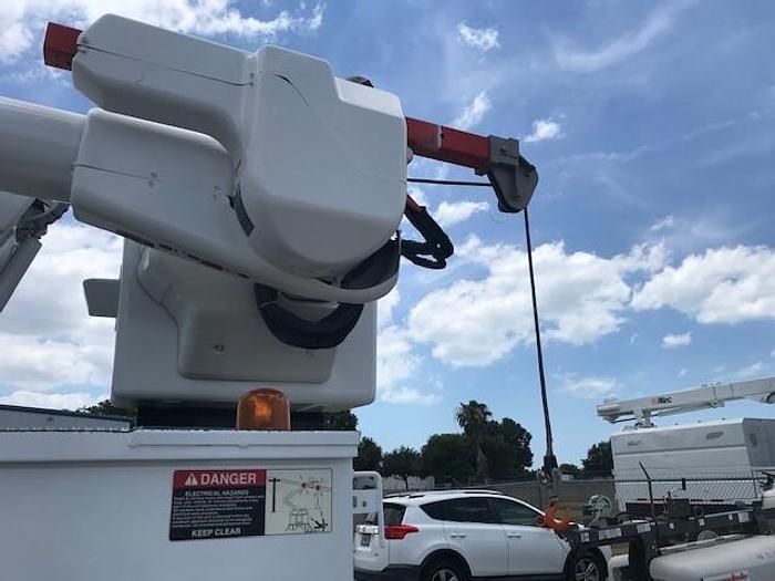 Used 2009 Ford F750 4x2 Utility Altec AM55-MH Over-Center Bucket Truck