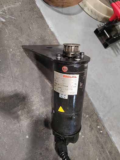 Used Anilam CNC Controller with Servo Motors for Bridgeport Milling Machines 33000117 / MT30M4