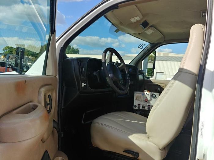 Used Terex TCP36 41ft Cable Placer on a 2007 GMC C5500 Reg Cab Utility Truck - 21808