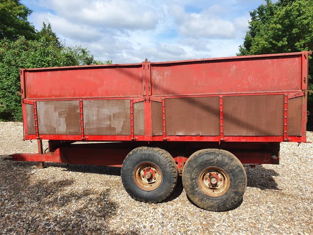 Used Pettit Tipping Trailer
