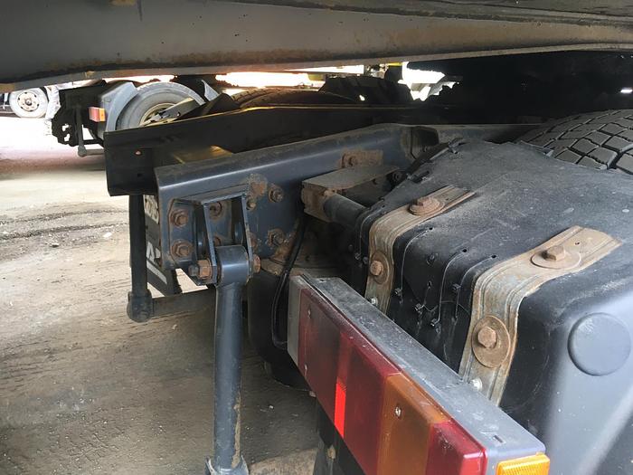 Used 2002 DAF 85 CF 380 MANUAL EURO 3