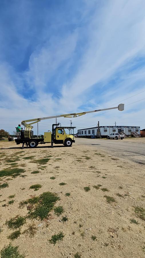 Used 2013 Freightlinter / Terex M2 106 / xt75