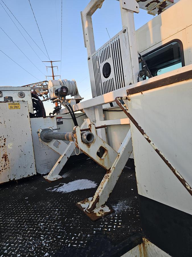 Used 2012 Kenworth/ Altec T3 /T40P