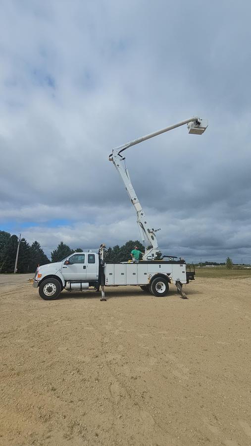 Used 2012 Ford /  Altec F750 / AA55E