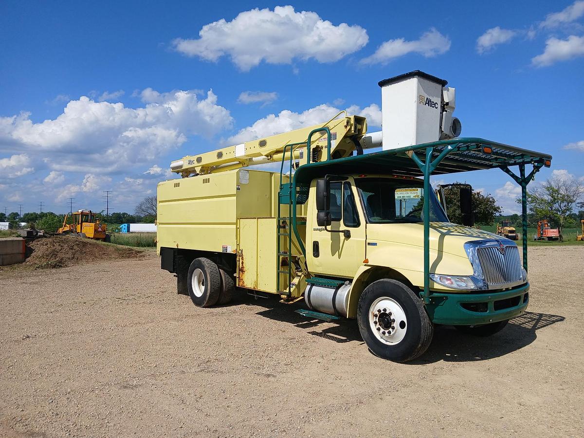 Used 2014 International / Altec 4300/LR760