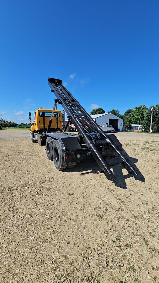 Used 2012 Freightliner 114SD