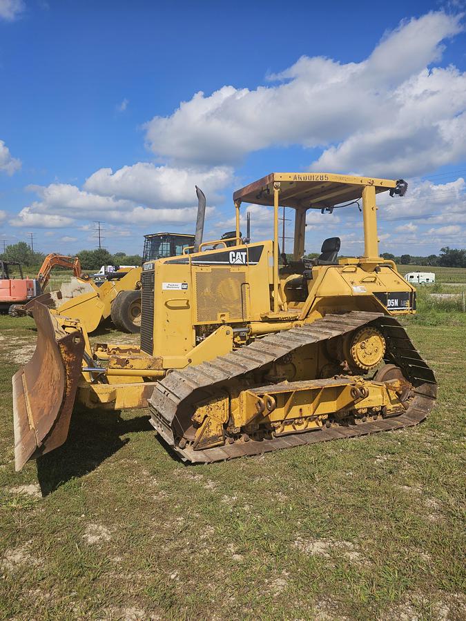 Used 2005 Caterpillar D5N LGP