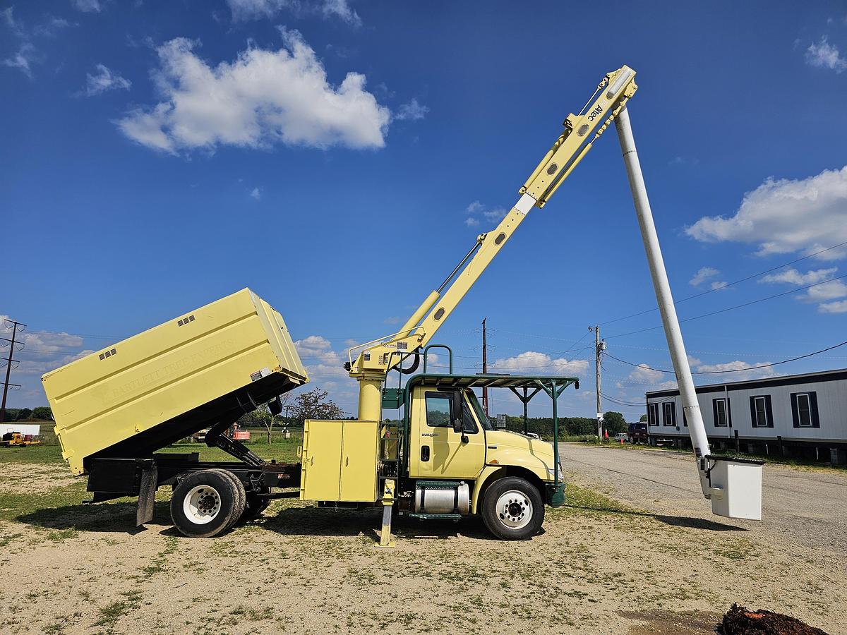 Used 2014 International / Altec 4300/LR760