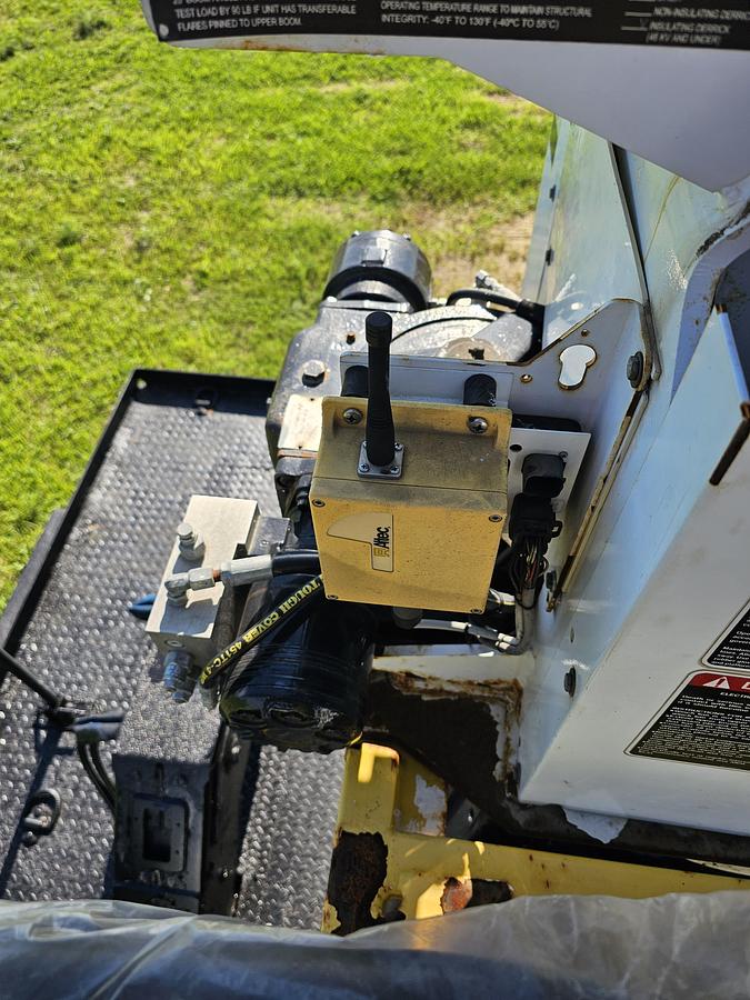 Used 2015 Ford /  Altec F750 / Digger derrick