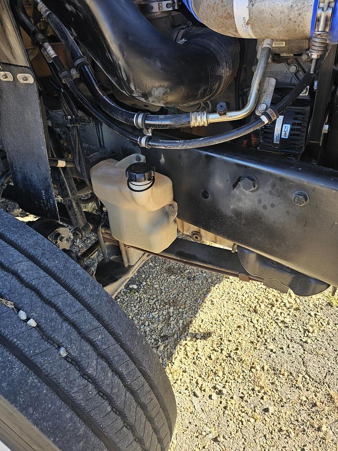 Used 2018 Freightliner SD