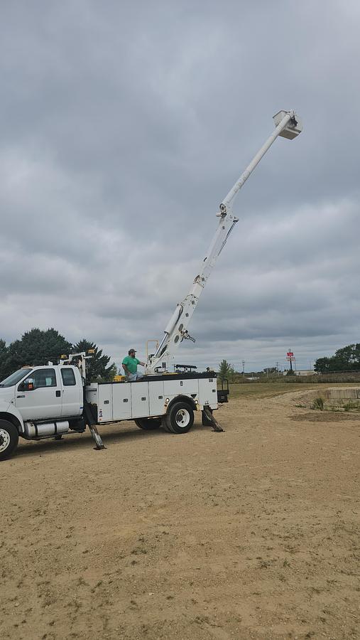 Used 2012 Ford /  Altec F750 / AA55E
