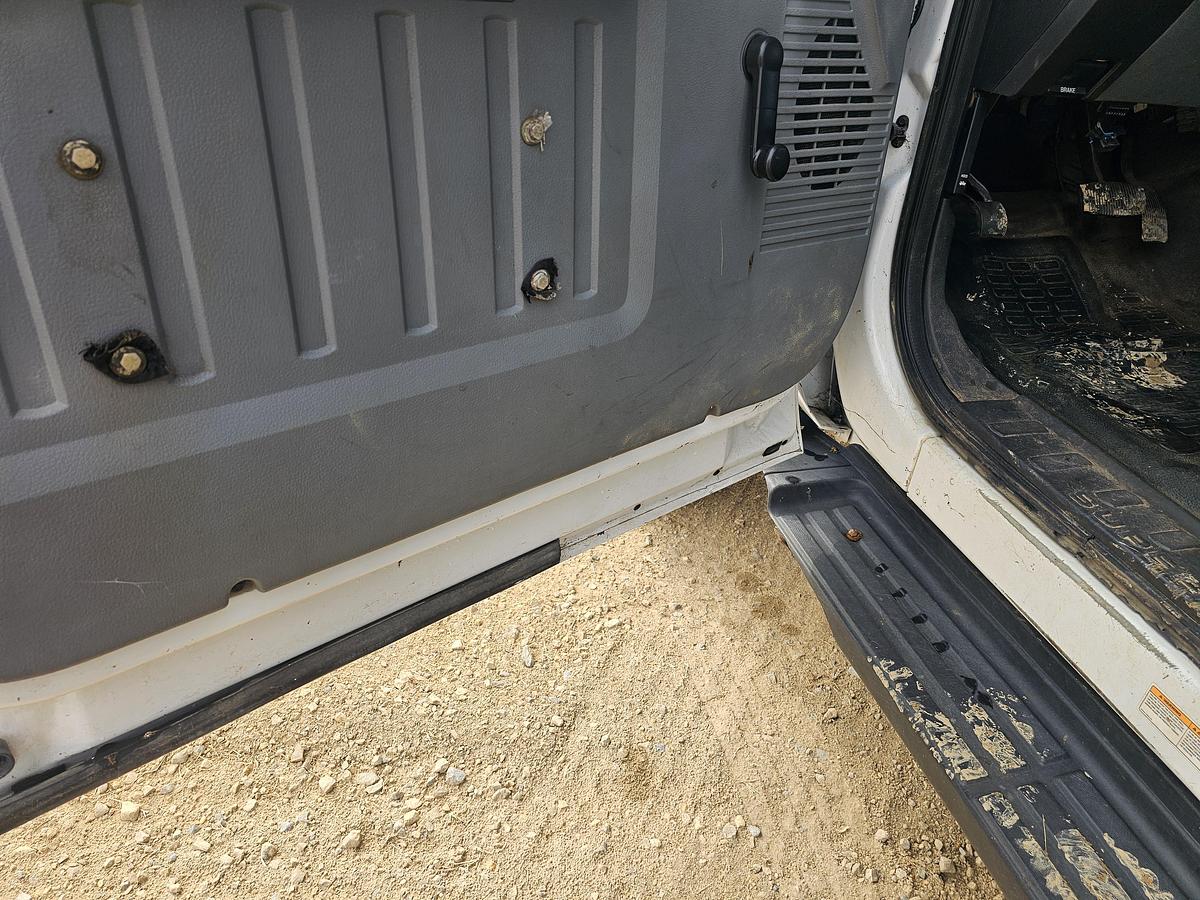 Used 2012 Ford /  Versalift F550 / SST40EIH