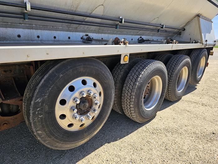 Used 2006 freightliner / Jackle M2