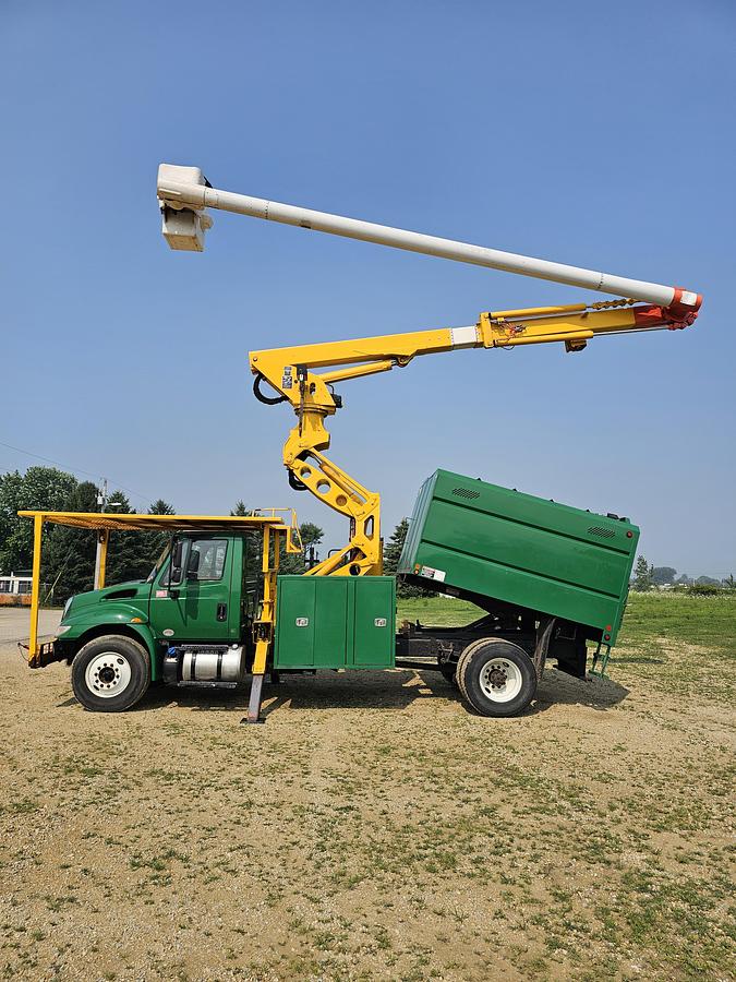 Used 2018 International / Altec 4300/LR7-60E70