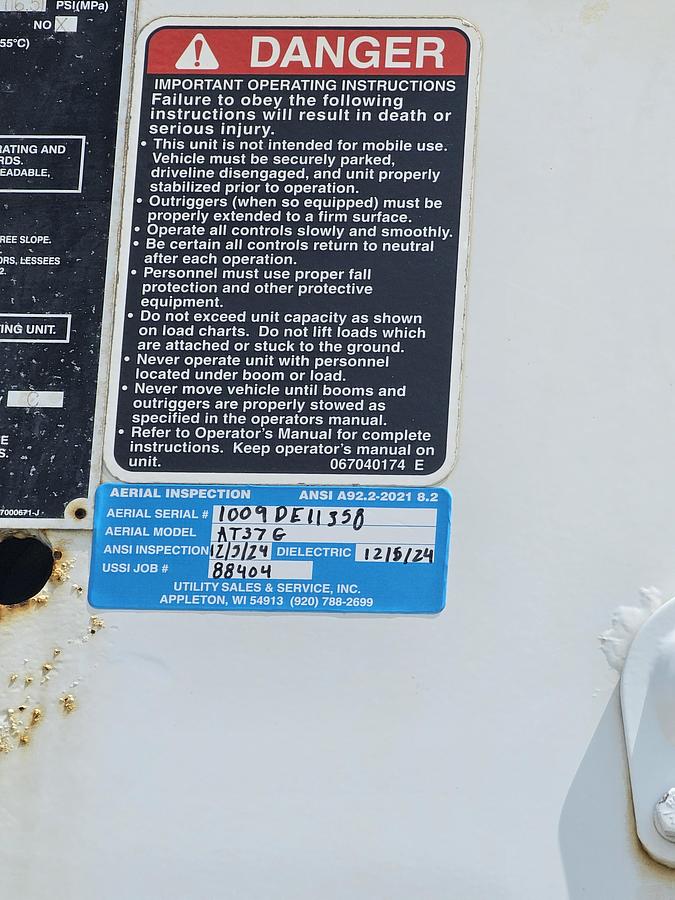 Used 2010 Ford /  Altec F550 / AT37G
