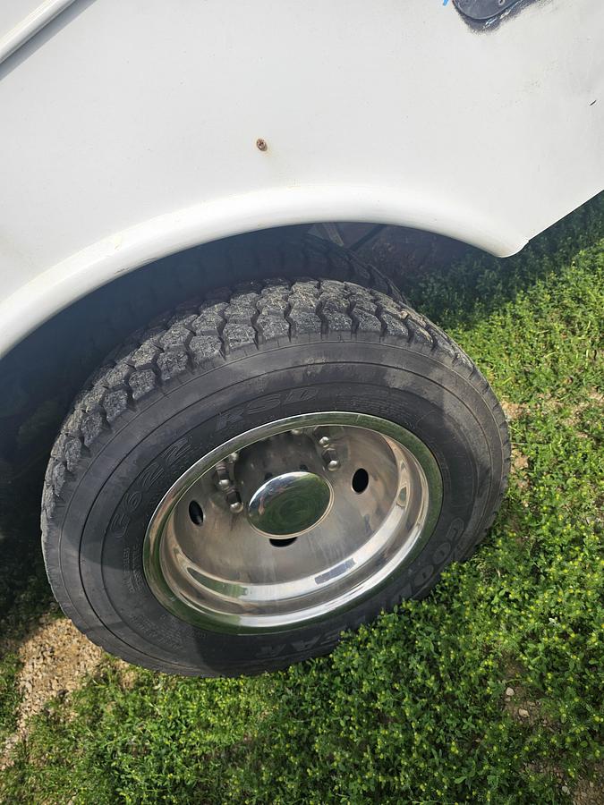 Used 2010 Ford /  Altec F550 / AT37G