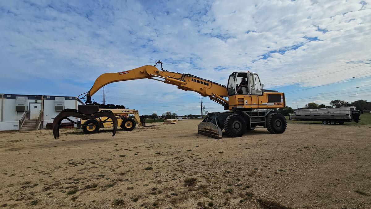 Used 2011 Liebherr A944 C HD Letronic