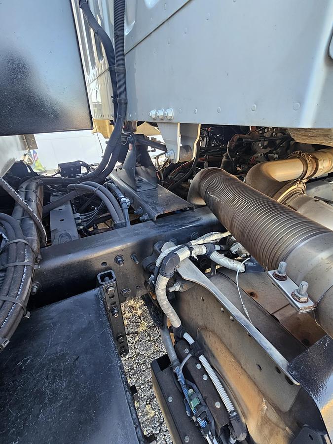 Used 2018 Freightliner SD