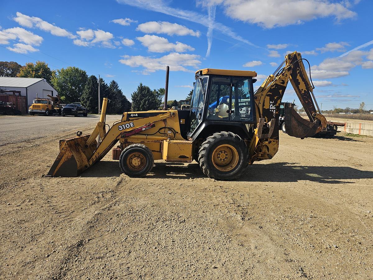 Used 2000 John Deere 310E