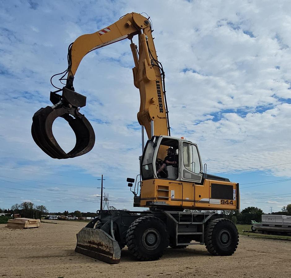 Used 2011 Liebherr A944 C HD Letronic