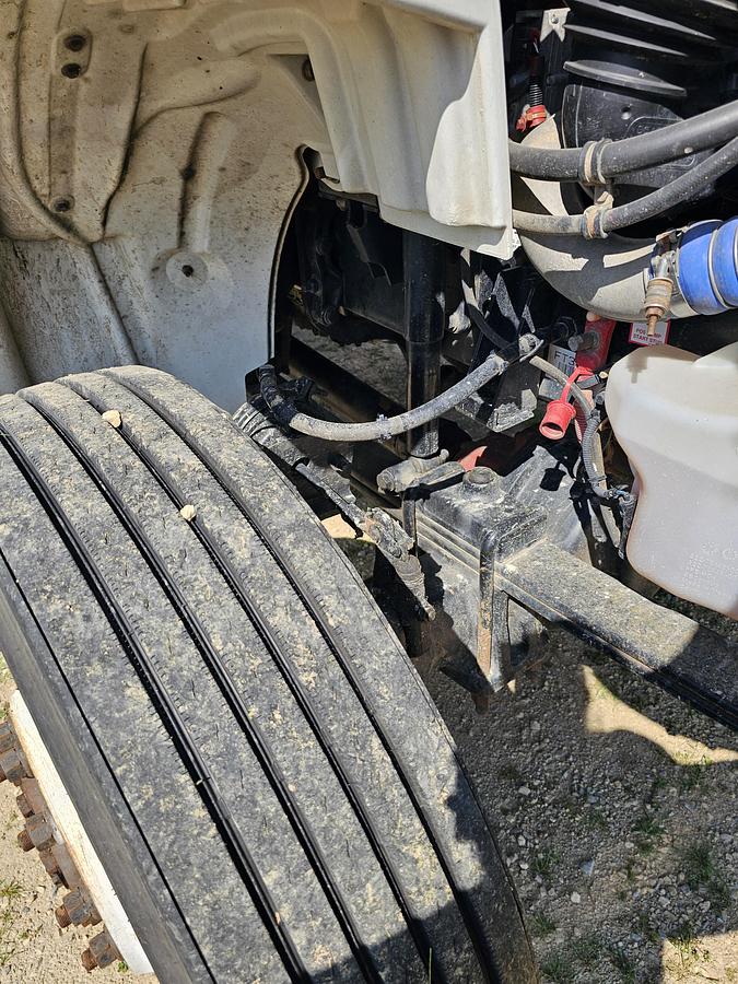 Used 2014 Freightliner / Altec M2106/ AA755