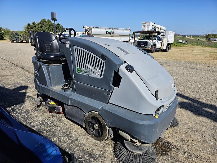 Used 2016 Advance CS7000