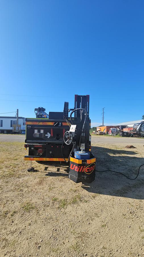 Used 2015 International / Utilicore 4300 / MD300