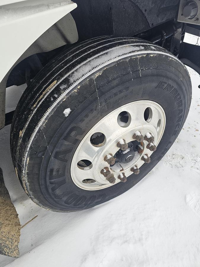 Used 2009 International 8600