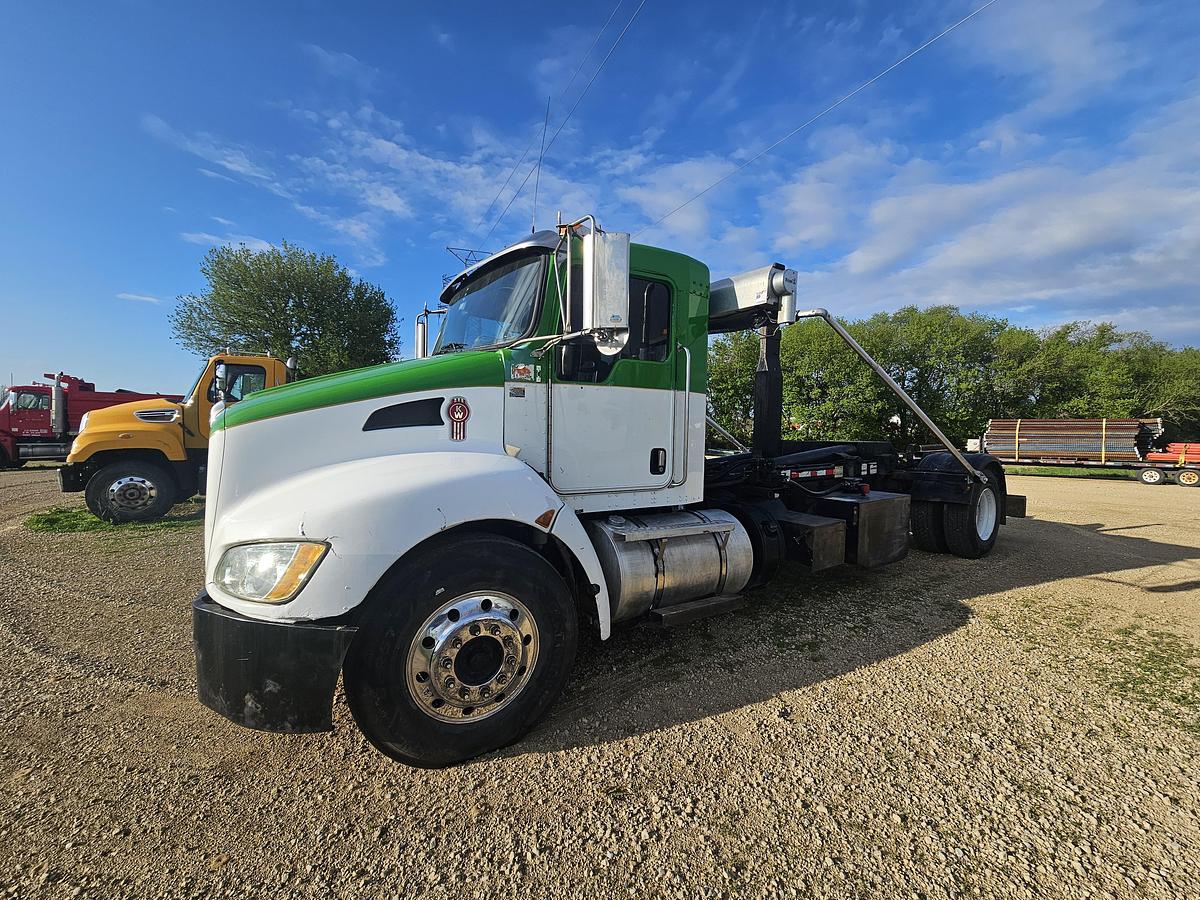 Used 2019 kenworth  T370