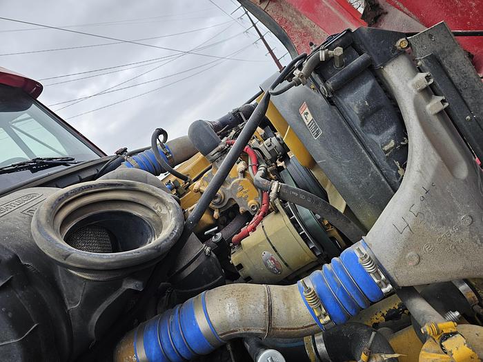 Used 2001 Freightliner FL112