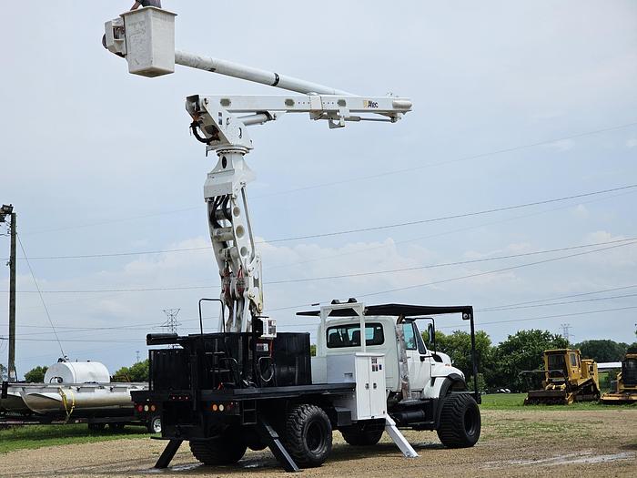 Used 2011 International / Altec 7400/ LRV60RM-E70