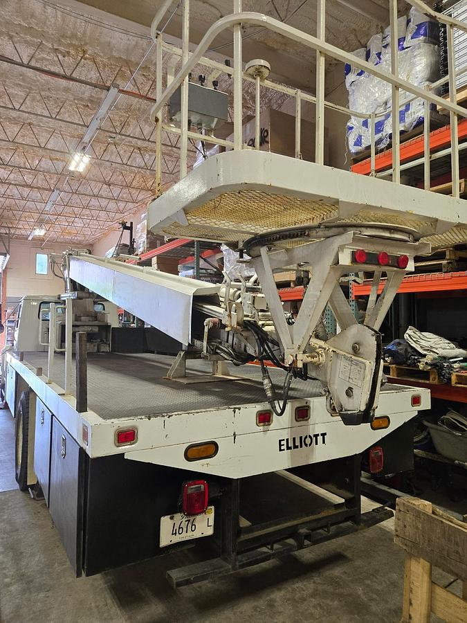 Used 1999 International Elliott 4700/