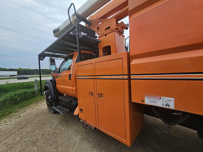 Used 2010 Ford/ Terex F750 / XT55