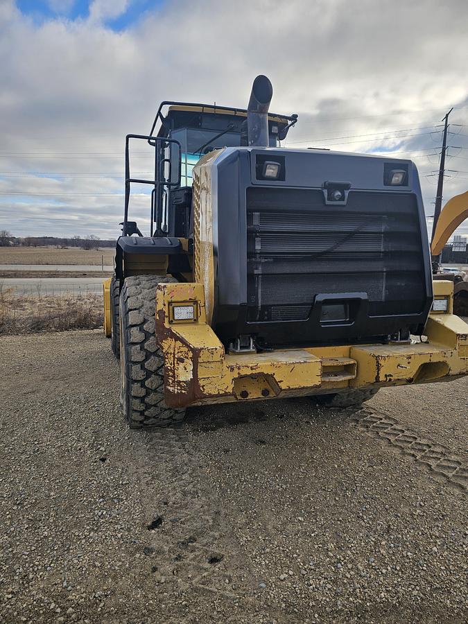 Used 2014 Caterpillar 950k