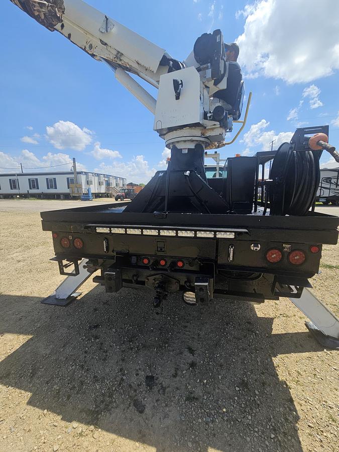 Used 2015 Ford /  Altec F750 / Digger derrick