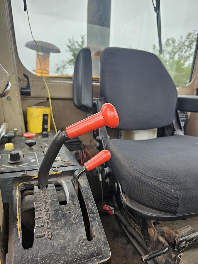 Used 1989 John Deere 772BH